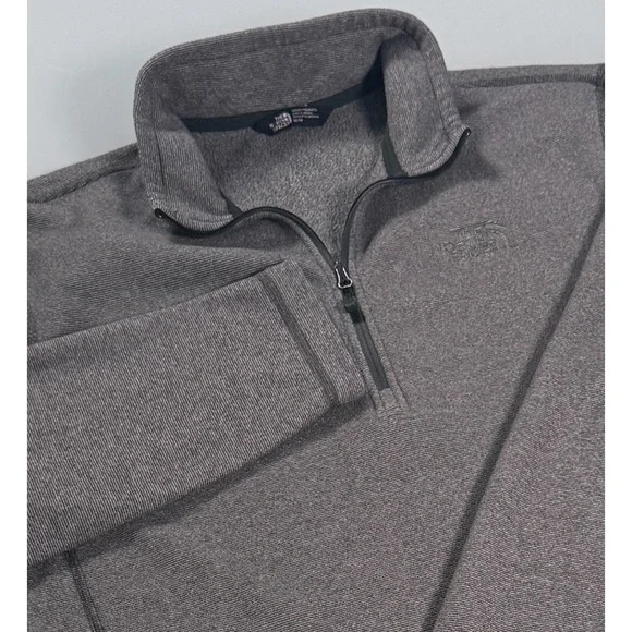 The North Face TKA Glacier 1/4-Zip Gray Mens Fleece Mock-Neck Pullover - Medium