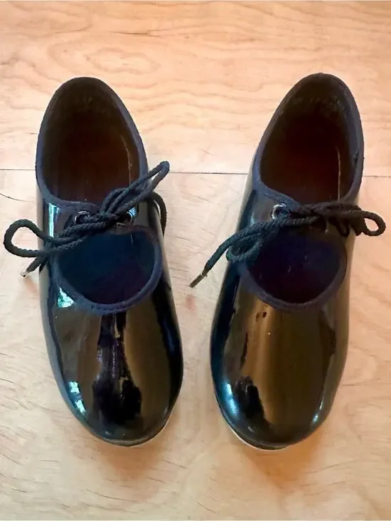 Spotlights by Payless Black Patent Tap Shoes Girls Size 11.5M