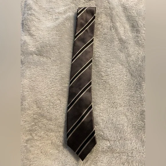 Men's Vintage Guess Premium 100% Silk tie