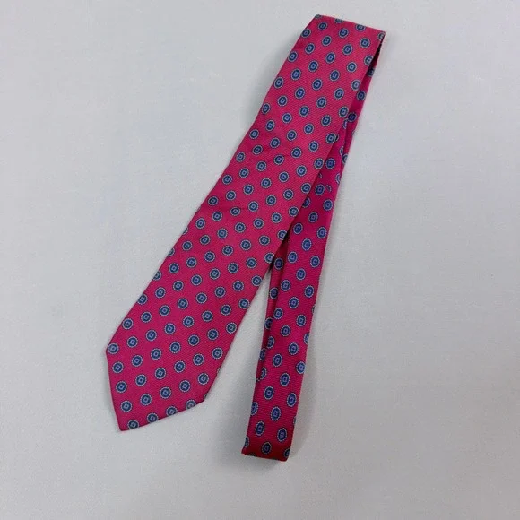 Jos A Bank Necktie Mens One Size Red Silk Medallion Executive Collection Classic
