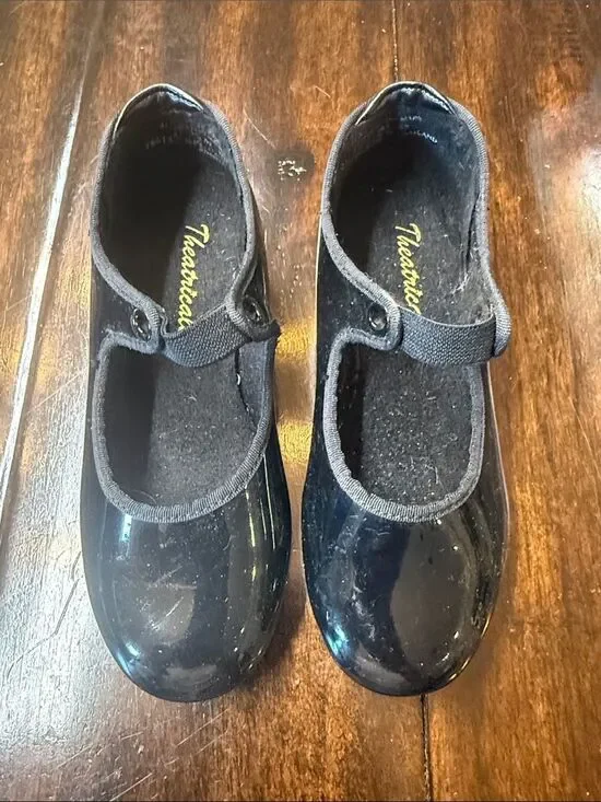 Black Patent Mary Jane Dress Shoes for Kids
