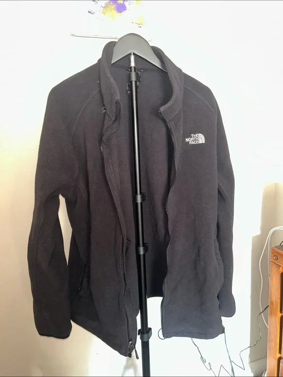 The North Face Black Lightweight Fleece Jacket - Full Zip