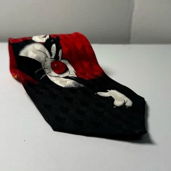 Vintage Looney Tunes Mania Necktie Featuring Sylvester the Cat, with Tweety Bird
