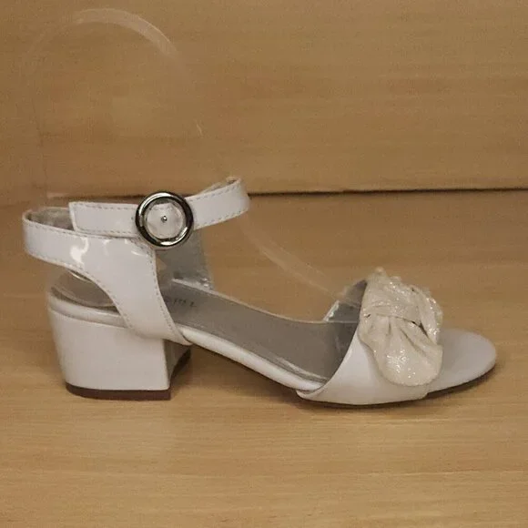 Christe & Jill Girl's Ruby White Dressy Sandals 2