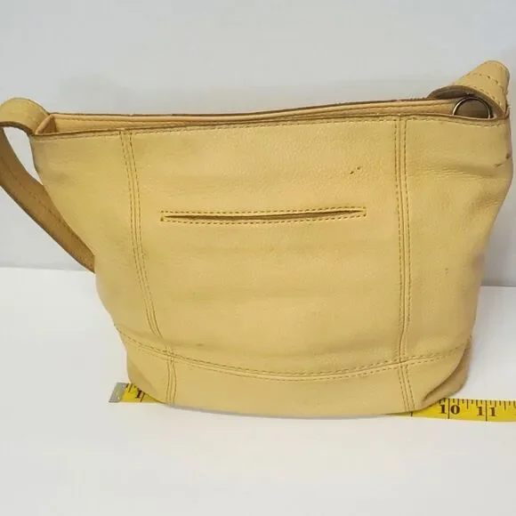 The Sak De Young Yellow Pebble Leather Hobo Shoulder Bag Top Zip