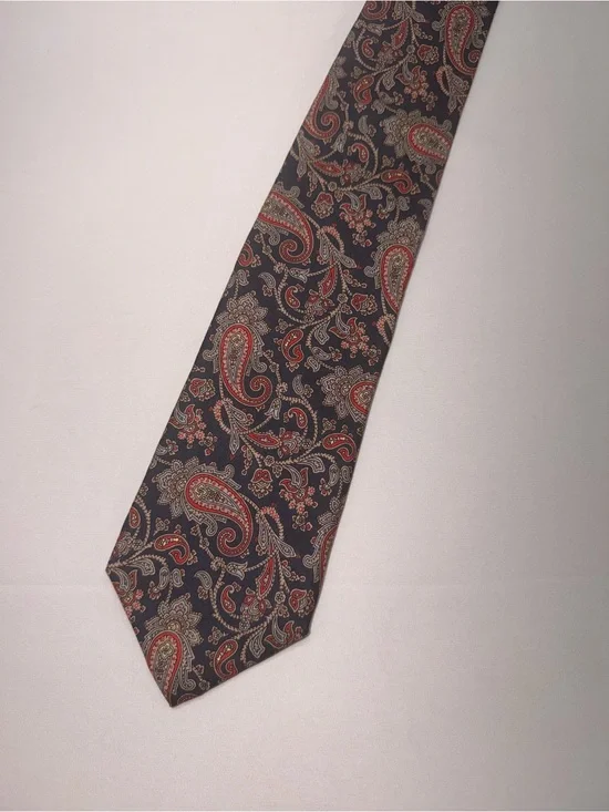Vintage Lands’ End  Direct Merchants 100% Silk Paisley Necktie Made in USA