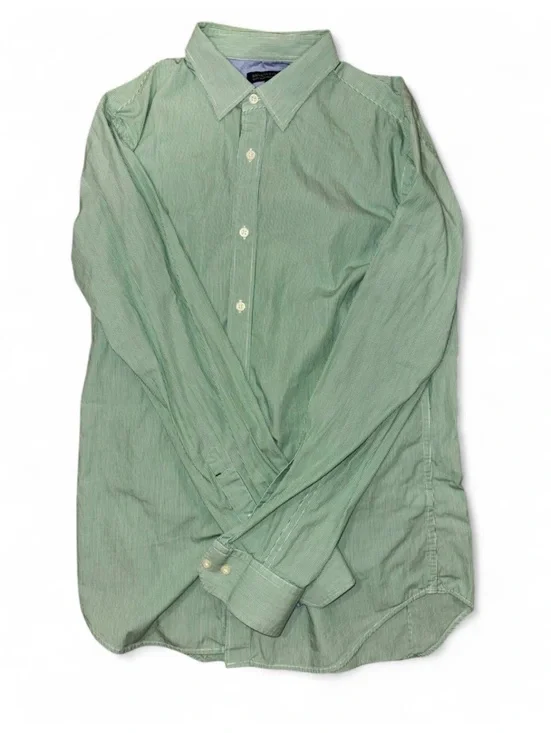 Men’s Banana Republic green striped button up shirt Size Medium