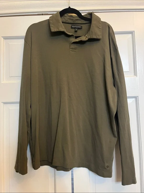 Banana Republic Men's Olive Long-Sleeve Polo
