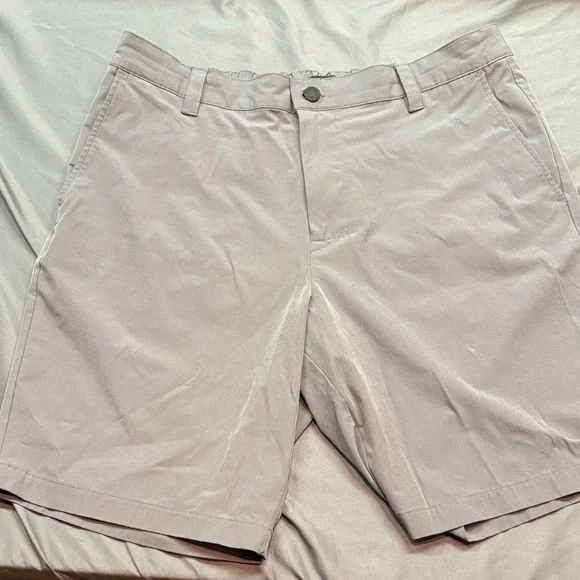 Banana‎ Republic Lightweight Gray Men's Shorts Elastic Comfort 36W Flat Front