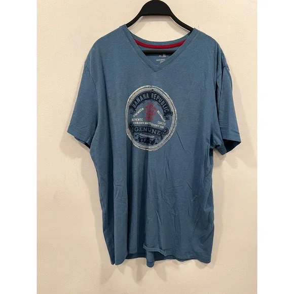 Banana Republic T-Shirt Men's XL Blue V-Neck Graphic Tee Cotton Short Sleeve