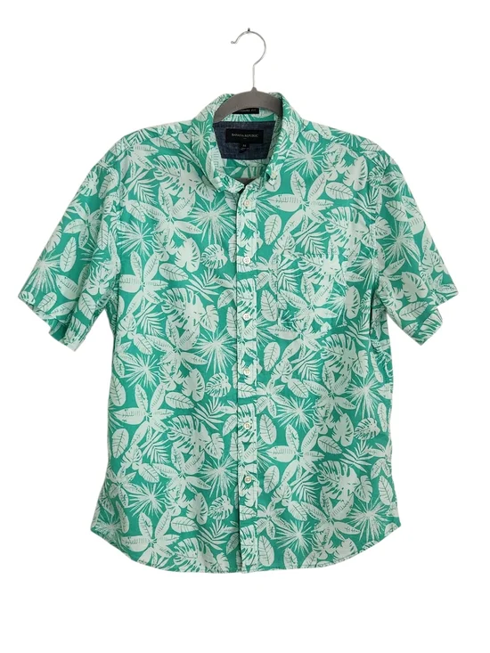 Banana Republic Green and White Hawaiian Shirt Size Medium Flaw