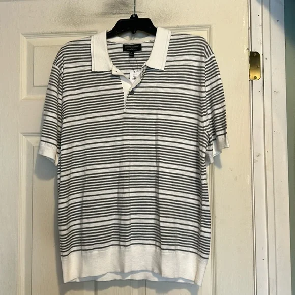 Banana Republic Gray and White Striped Polo Shirt/Sweater Size Large