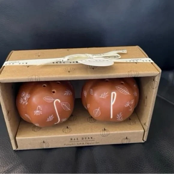 Thanksgiving Rae Dunn Pumpkin Salt and Pepper Shakers