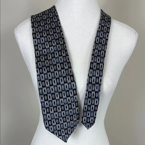Pierre Cardin 100% Silk‎ Men’s Neck Tie