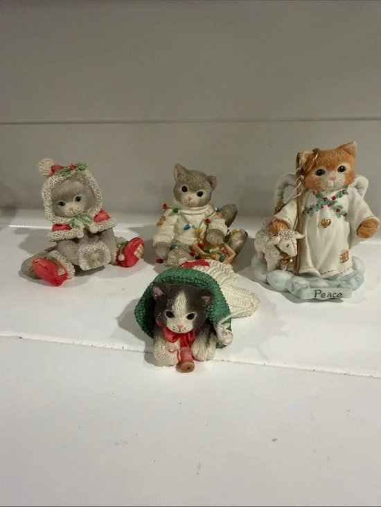 Vintage Calico Kittens Holiday Cat Figurine Set of four