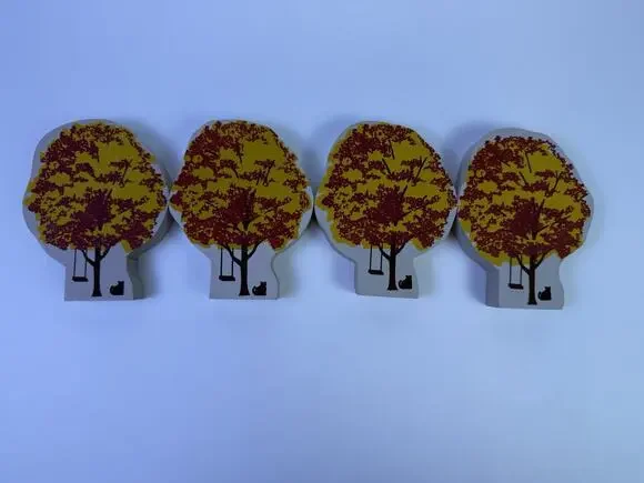 Cat’s Meow Set Of 4 Red Maple Tree Shelf Sitter Wood Village Accessory
