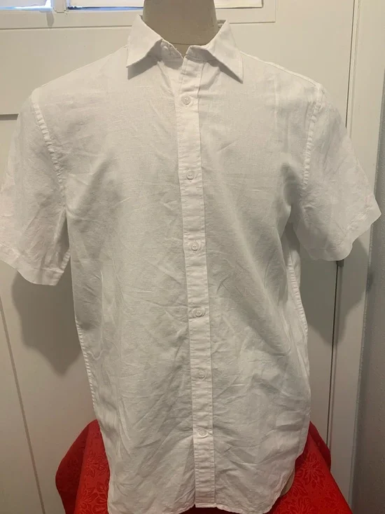 Banana Republic White Short-Sleeve Linen Button-Down size L/G