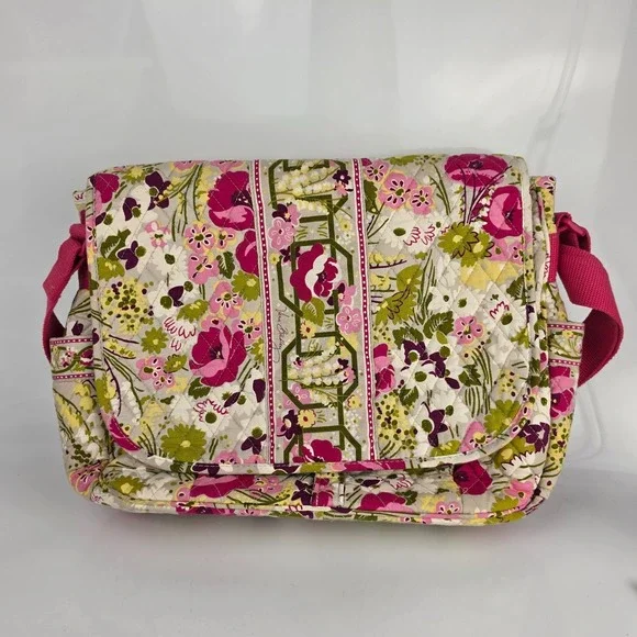 Vera Bradley Make Me Blush Quilted Laptop Messenger Bag‎ Retired 2010 Floral