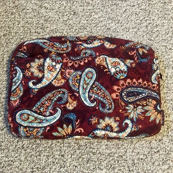 Vera Bradley Paisley Jamboree Laptop Bag Sleeve Zip Padded 2 Pockets Colorful