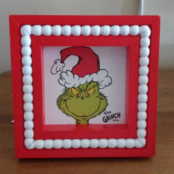 Grinch framed picture