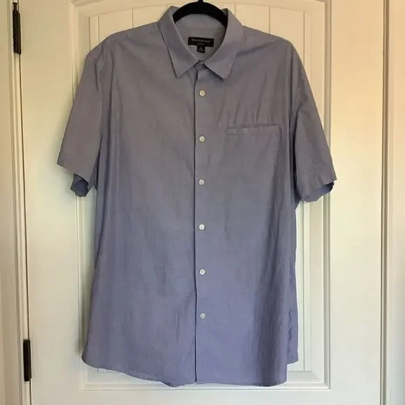 Banana Republic Slim Fit Button Down‎