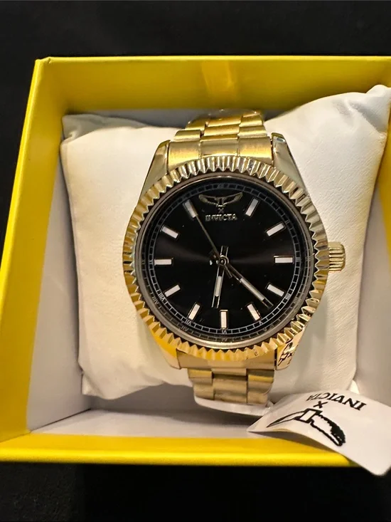 Invicta Gold and Black Men's Bracelet Watch