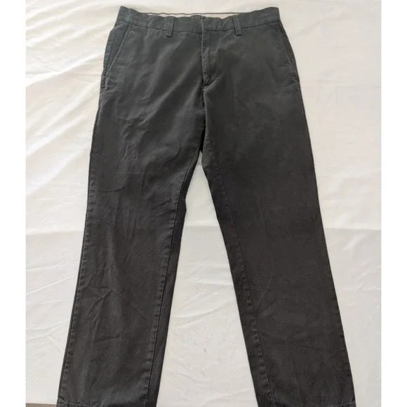 Banana Republic Emerson Chino Pants Mens 32x30 Gray Straight Leg 100% Cotton