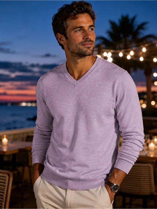 NWT Banana Republic Men’s Lavender V-Neck Sweater Size Small Soft Knit