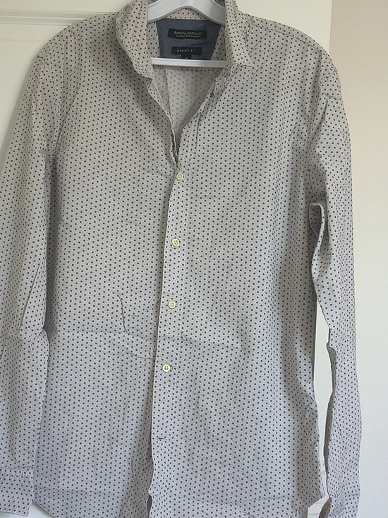 Banana Republic Mens Slim Fit Light Gray Dot-Print Shirt