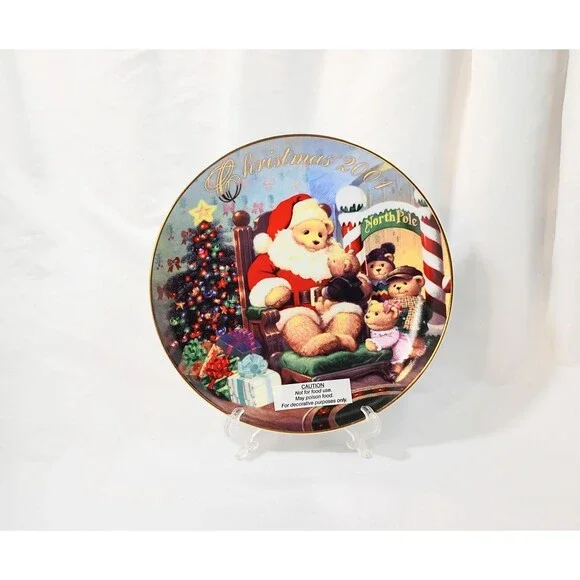 A Visit with Santa 2001 Avon Christmas Plate