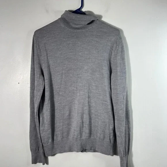 Banana Republic Merino Wool Turtle Neck Gray M NWOT