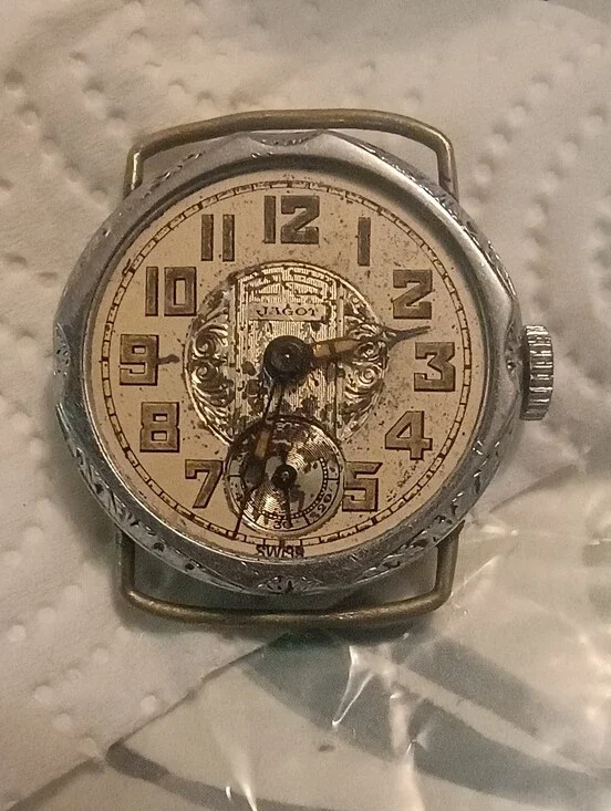 Antique Silver-Tone Men's Wristwatch with Cream Dial ( No Band * Needs Battery*