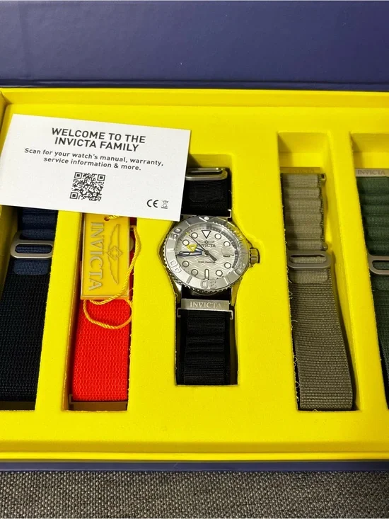 Invicta Ocean Predator 44mm 5 Strap Set NWT