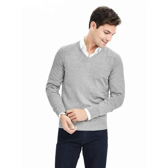 BANANA REPUBLIC Gray Silk Cotton Cashmere V-Neck‎ Sweater