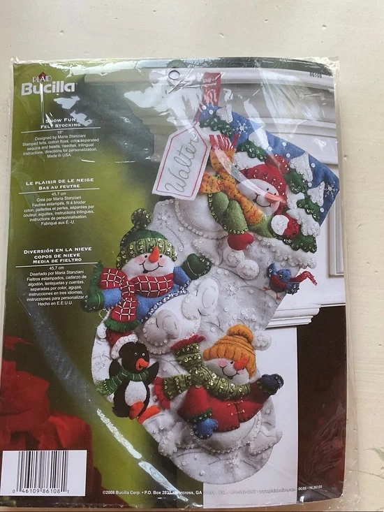 Bucilla  SNOW FUN - White Felt Snowman & Penguin Holiday Stocking Kit