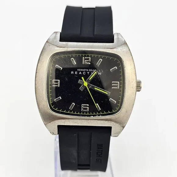 Kenneth Cole Reaction Men's Watch 42mm Black Dial New Plastic‎ Bands New Battery