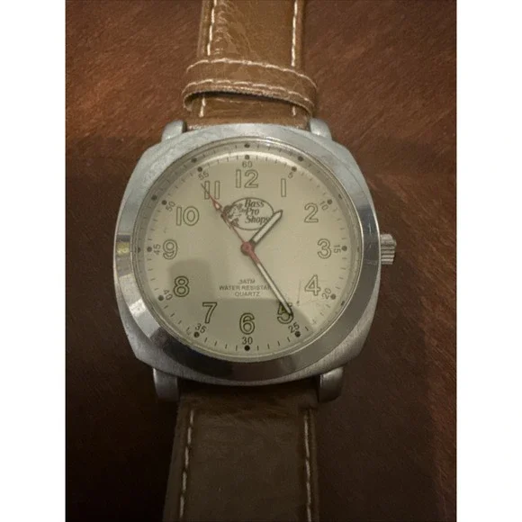 Bass Pro Shops Men's Quartz Watch 3ATM Water‎ Resistant Brown Leather Strap