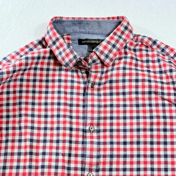 Banana Republic Button Down Shirt Mens Large‎ Red Navy Gingham Plaid Rugged