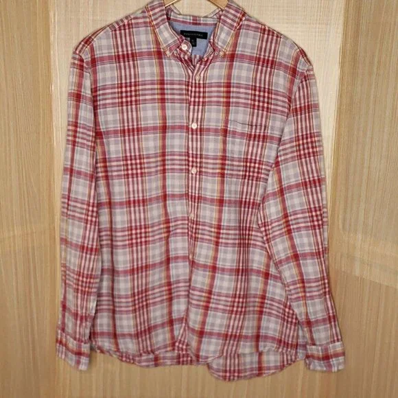 Banana Republic Mens Red Plaid Linen Blend Long Sleeve Button Down Shirt XL