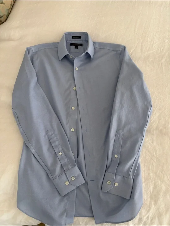 Banana Republic Light Blue Dress Shirt with Point Collar