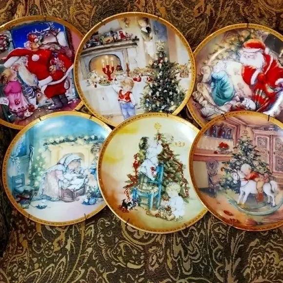 Set 6 ‎ Lisi Martin Christmas Collectible Plates