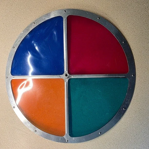 FOR REPAIR- Penetray Nippon Christmas Tree Color Wheel 10.5