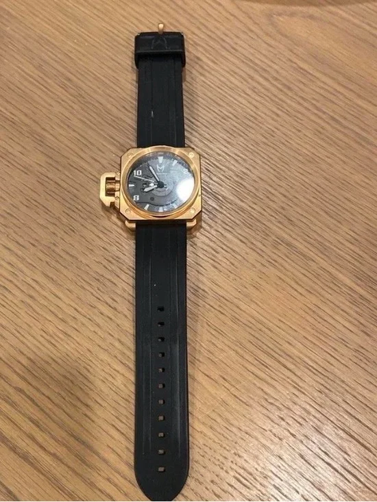 Meister Gold Case Black Strap Men's Watch