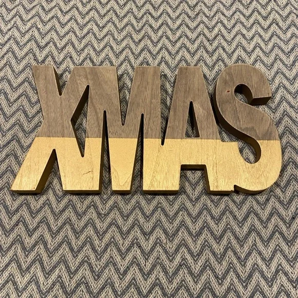 15.5” x 9” Wooden “XMAS” Sign – Neutral & Gold Decor