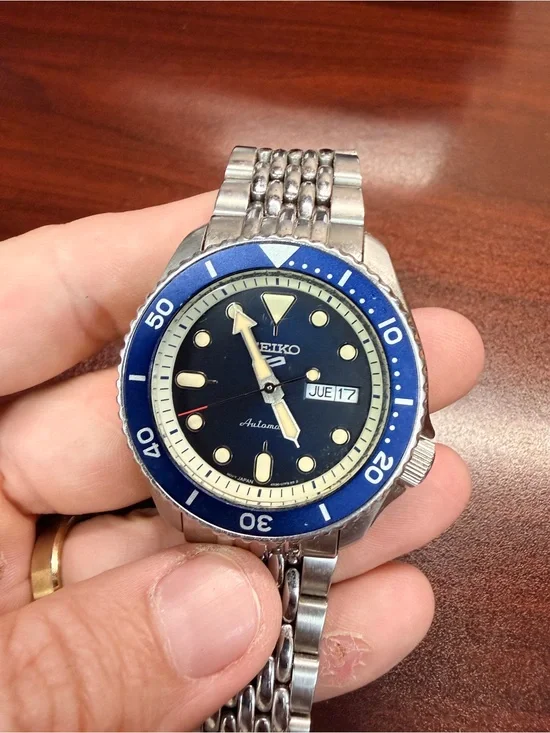 Seiko 5 Sports Automatic – Blue Bezel 4R36-07F0 - upgraded bracelet