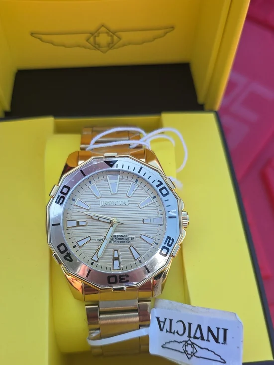 424.  Invicta Diver Meridian Men's Watch - 46mm. Gold (69241)