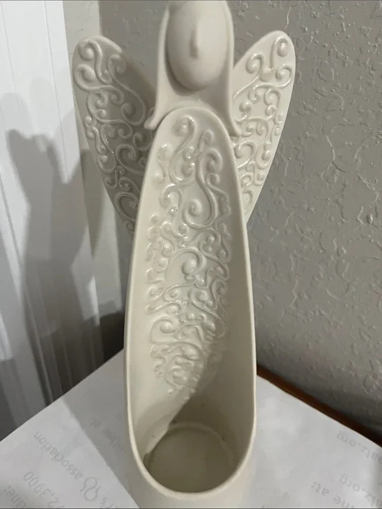 PartyLite Serenity Ceramic Angel LED Luminary with Color changing Votive