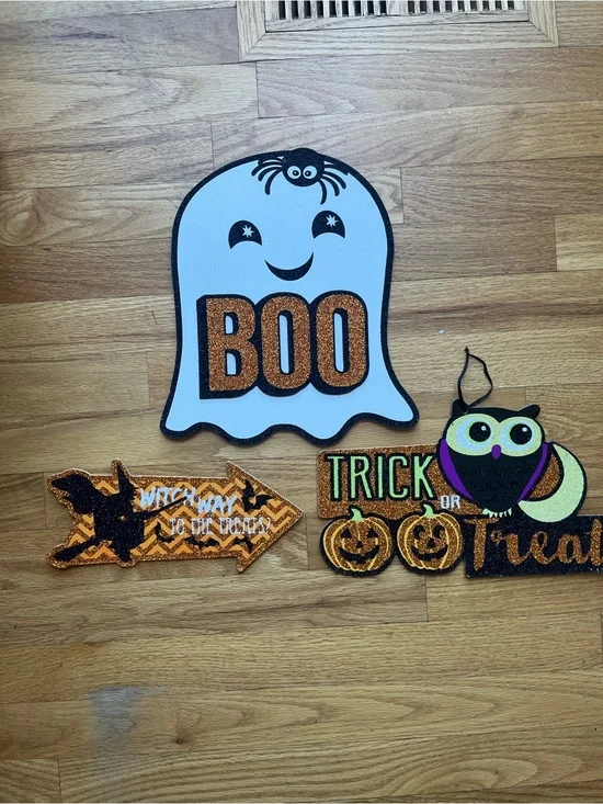 Sparkly Cute Halloween Decorations