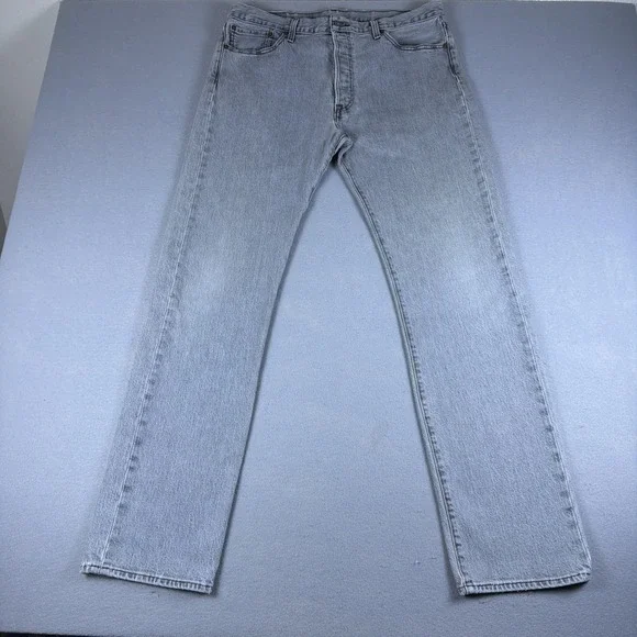 Levis 501 Jeans Mens 35x34 (32) Gray Denim Button Fly Classic Original Straight