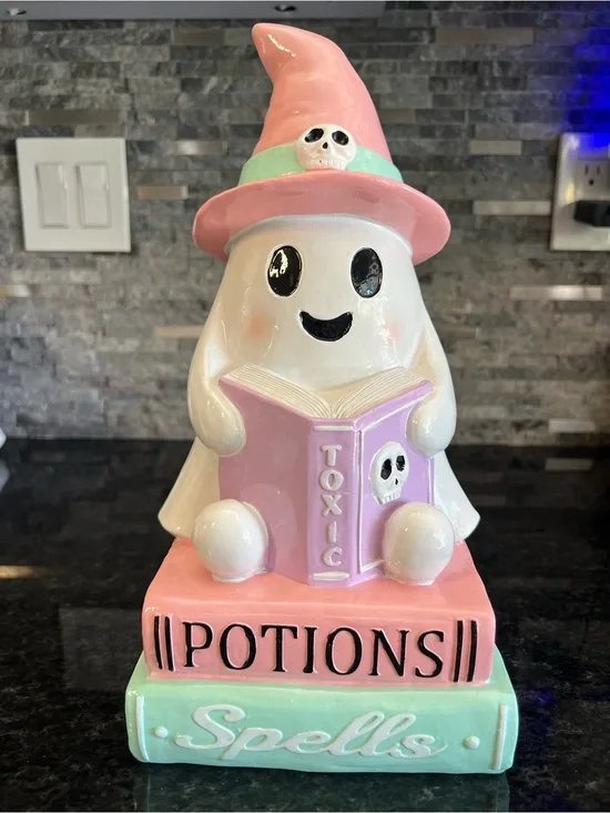 Pastel Book Stack HALLOWEEN WITCH GHOST-SO CUTE!!